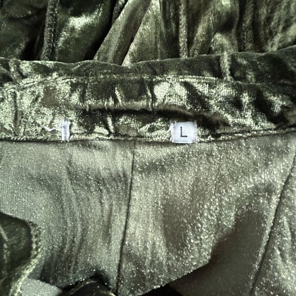 Womens Olive Green Velvet Blazer Jacket Size Large Button-Front Lightweight - Picture 3 of 6